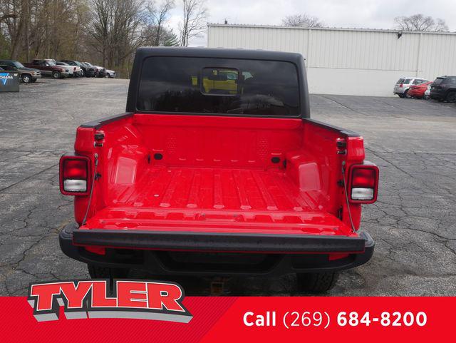 2022 Jeep Gladiator Sport