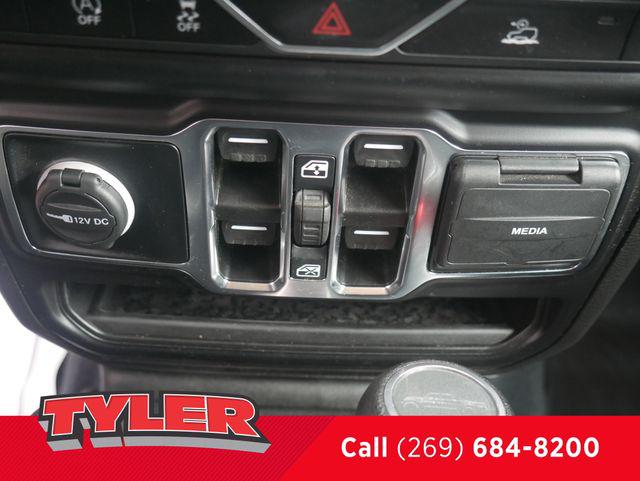 2022 Jeep Gladiator Sport