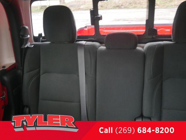 2022 Jeep Gladiator Sport