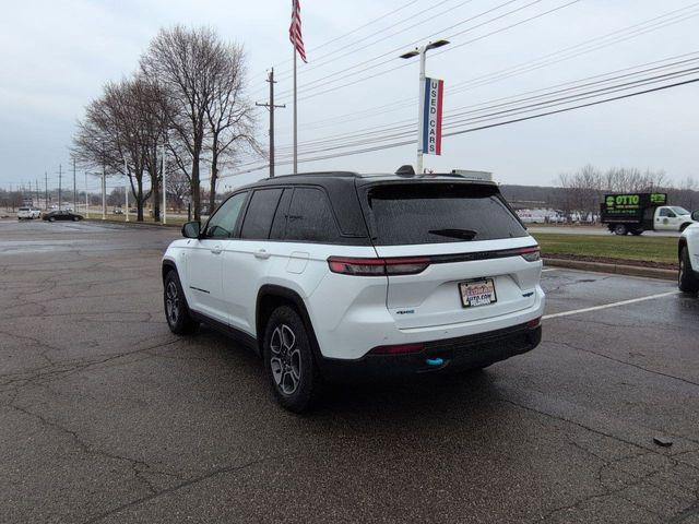 2023 Jeep Grand Cherokee Trailhawk