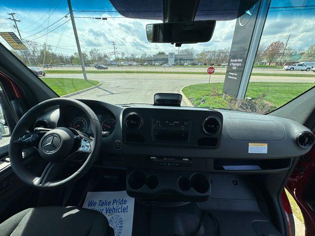 2026 Mercedes-Benz Sprinter 2500 Standard Roof 4-Cyl Diesel