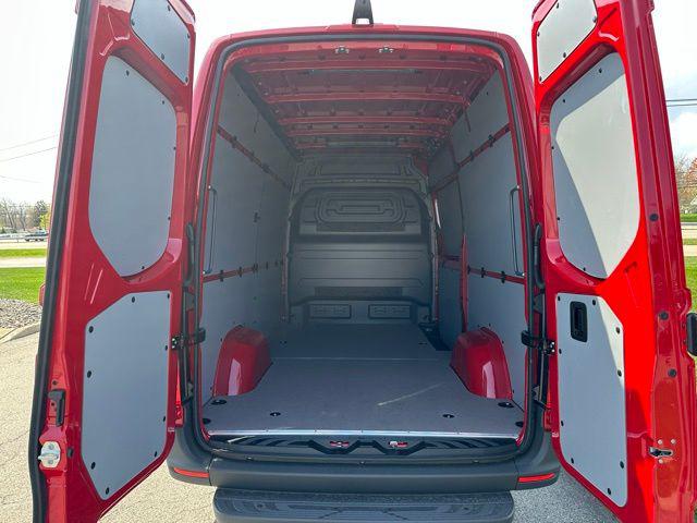 2026 Mercedes-Benz Sprinter 2500 Standard Roof 4-Cyl Diesel