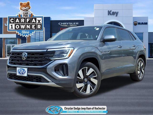 2024 Volkswagen Atlas Cross Sport 2.0T SE w/Technology for sale in Rochester, NH