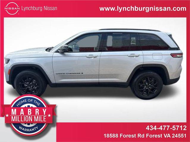 2025 Jeep Grand Cherokee Altitude 4x4 for sale in Madison Heights, VA