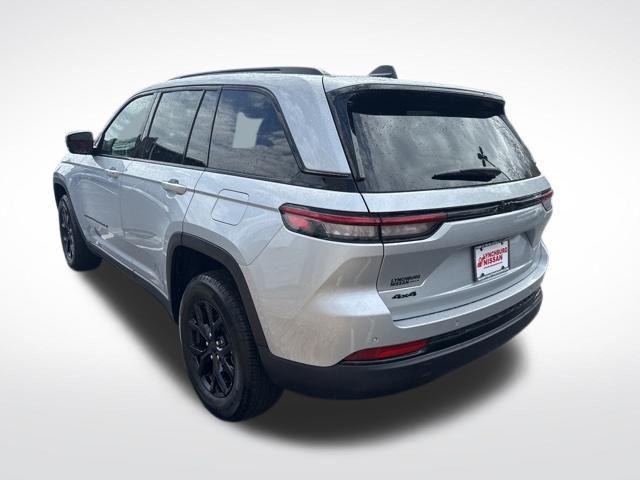 2025 Jeep Grand Cherokee Altitude 4x4