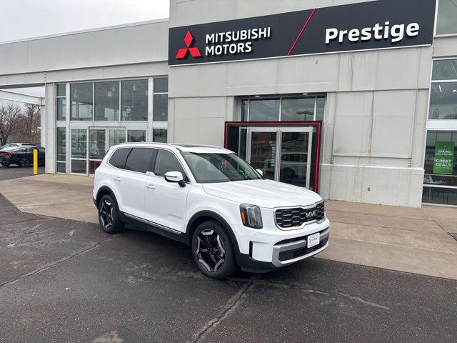 2025 Kia Telluride S for sale in Eau Claire, WI