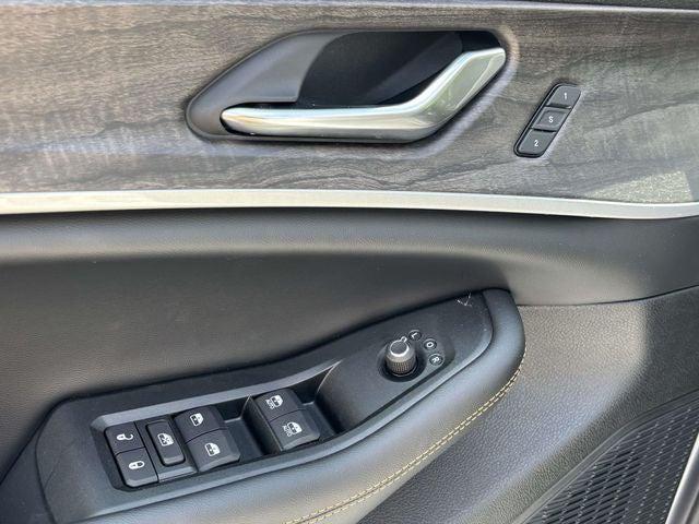 2026 Jeep Grand Cherokee 85th Anniversary Edition