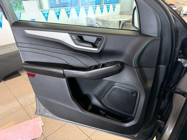2021 Ford Escape S