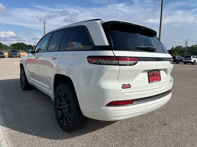 2026 Jeep Grand Cherokee Limited Reserve
