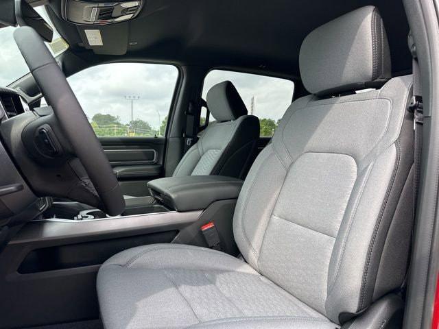 2026 Ram 1500 Lone Star Crew Cab 4x2 5'7" Box