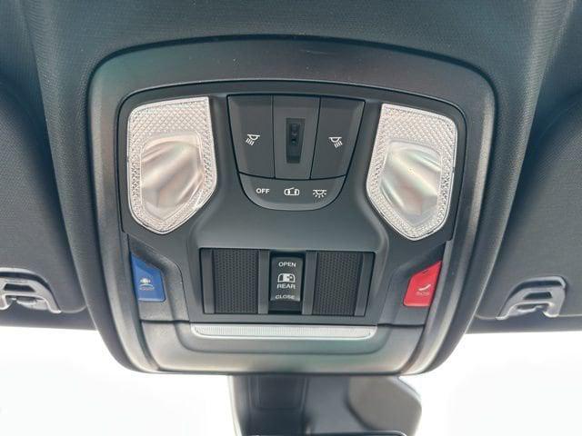 2026 Ram 1500 Lone Star Crew Cab 4x2 5'7" Box
