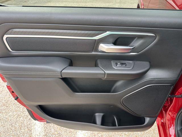 2026 Ram 1500 Lone Star Crew Cab 4x2 5'7" Box