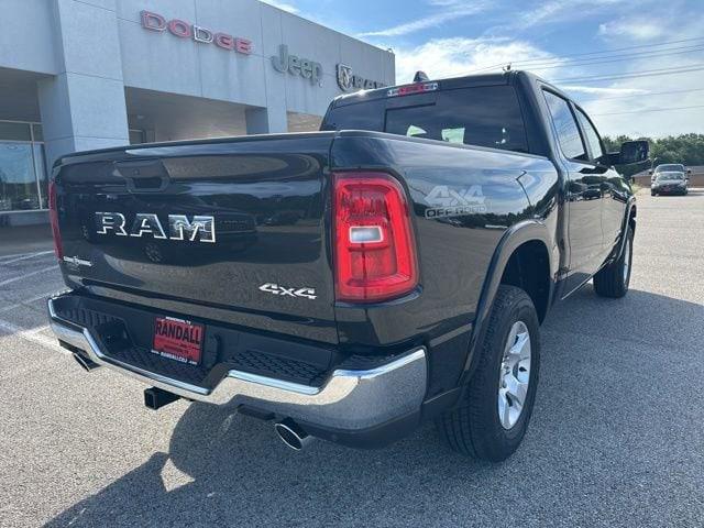 2026 Ram 1500 Lone Star Crew Cab 4x4 5'7" Box