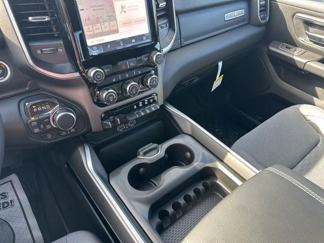 2026 Ram 1500 Lone Star Crew Cab 4x4 5'7" Box