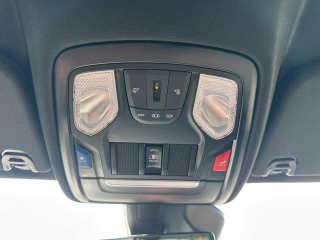 2026 Ram 1500 Lone Star Crew Cab 4x4 5'7" Box