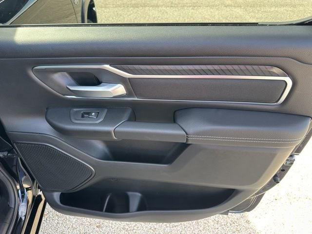 2026 Ram 1500 Lone Star Crew Cab 4x4 5'7" Box