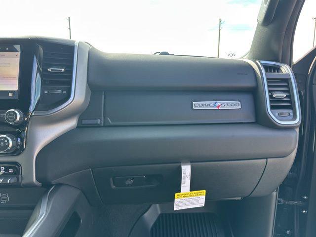 2026 Ram 1500 Lone Star Crew Cab 4x4 5'7" Box