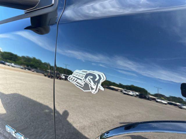 2026 Ram 1500 Lone Star Crew Cab 4x4 5'7" Box