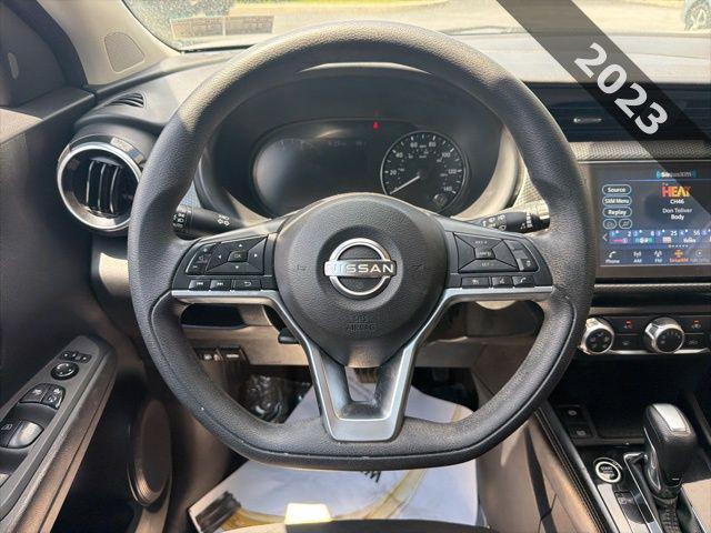 2023 Nissan Kicks SV Xtronic CVT