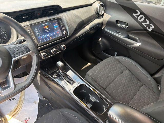 2023 Nissan Kicks SV Xtronic CVT