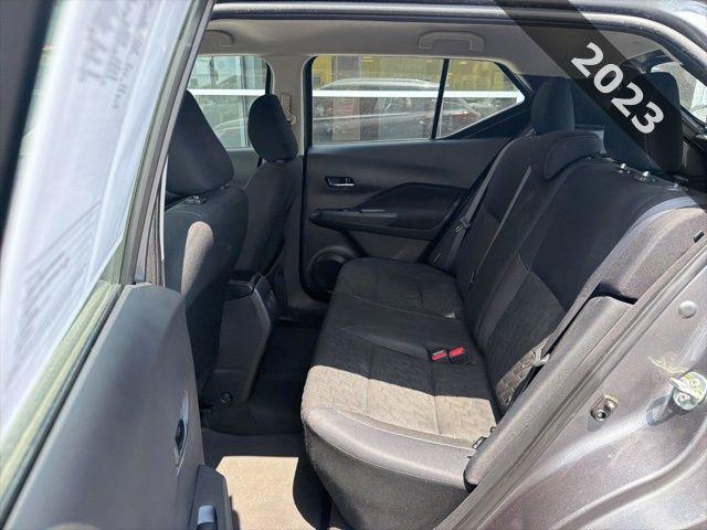 2023 Nissan Kicks SV Xtronic CVT