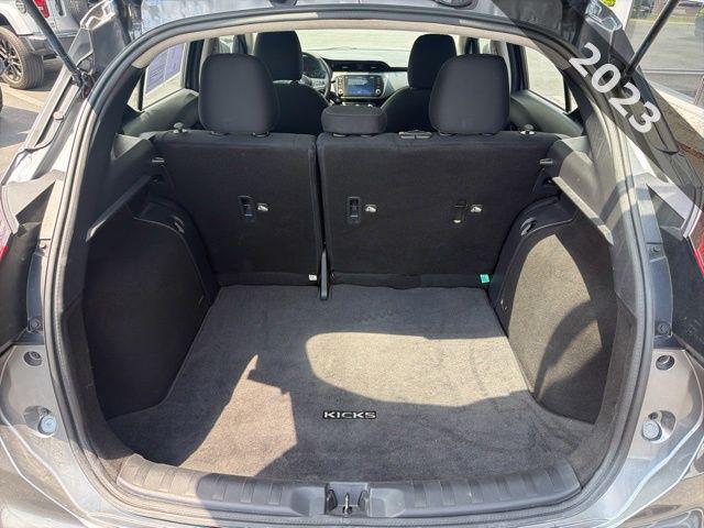2023 Nissan Kicks SV Xtronic CVT