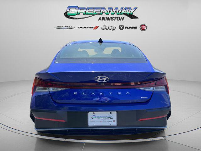2025 Hyundai Elantra Hybrid Limited