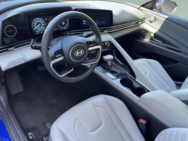 2025 Hyundai Elantra Hybrid Limited