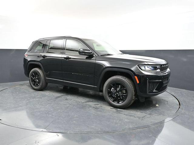 2026 Jeep Grand Cherokee GRAND CHEROKEE LAREDO ALTITUDE 4X4 2026 Jeep Grand Cherokee GRAND CHEROKEE LAREDO ALTITUDE 4X4