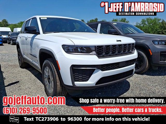 2026 Jeep Grand Cherokee GRAND CHEROKEE LAREDO ALTITUDE 4X4 2026 Jeep Grand Cherokee GRAND CHEROKEE LAREDO ALTITUDE 4X4