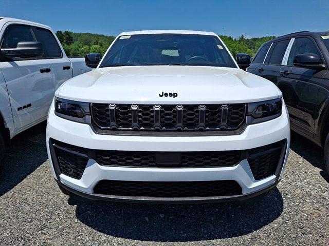 2026 Jeep Grand Cherokee GRAND CHEROKEE LAREDO ALTITUDE 4X4 2026 Jeep Grand Cherokee GRAND CHEROKEE LAREDO ALTITUDE 4X4