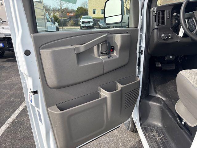 2026 GMC Savana Cargo 2500 Extended Wheelbase, Work Van, RWD