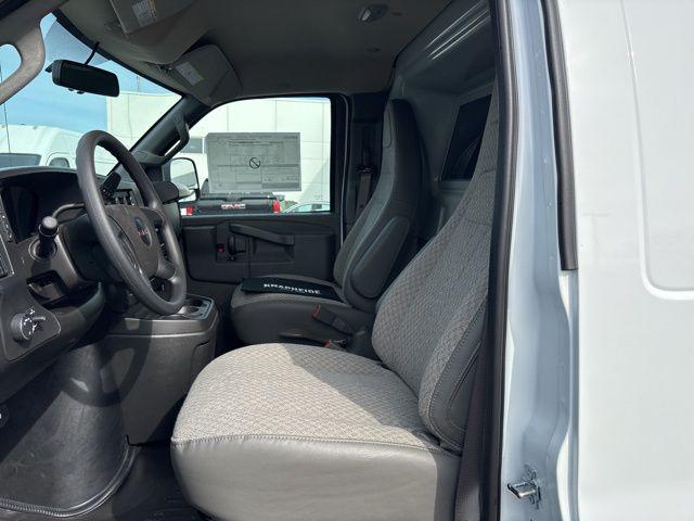 2026 GMC Savana Cargo 2500 Extended Wheelbase, Work Van, RWD