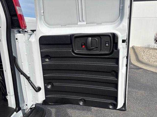 2026 GMC Savana Cargo 2500 Extended Wheelbase, Work Van, RWD