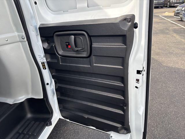 2026 GMC Savana Cargo 2500 Extended Wheelbase, Work Van, RWD