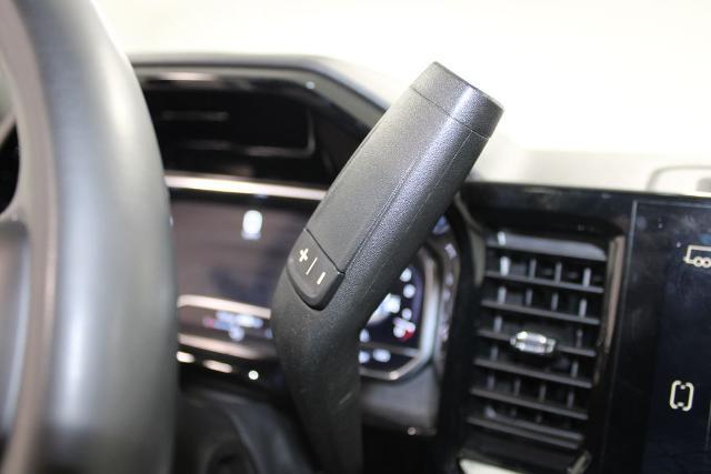 2025 GMC Sierra 1500 4WD Crew Cab Short Box SLT