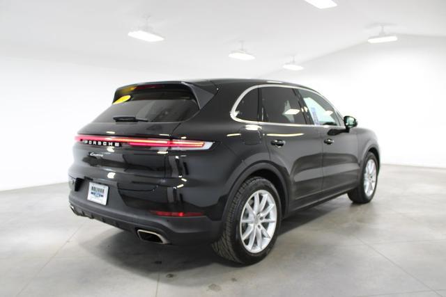 2024 Porsche Cayenne Base
