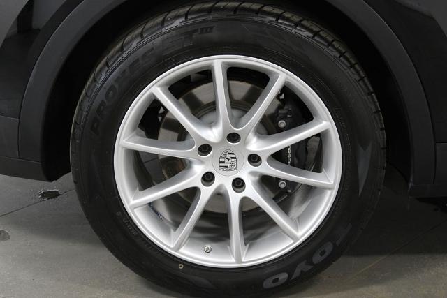 2024 Porsche Cayenne Base
