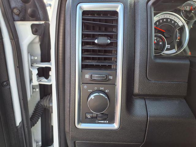 2022 Ram 1500 Classic Warlock Quad Cab 4x4 6'4" Box