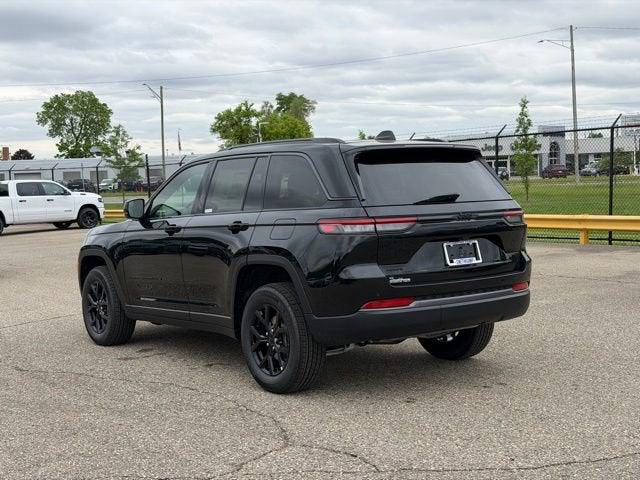 2026 Jeep Grand Cherokee Altitude 4x4