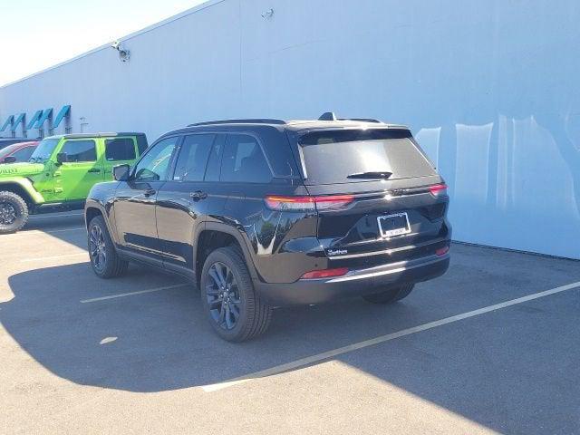 2026 Jeep Grand Cherokee 85th Anniversary Edition