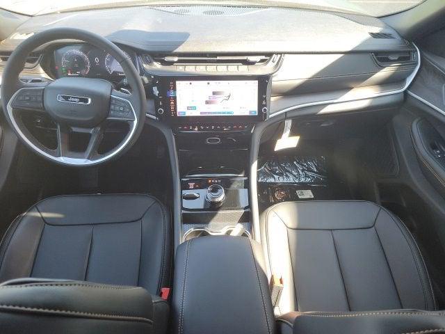 2026 Jeep Grand Cherokee 85th Anniversary Edition