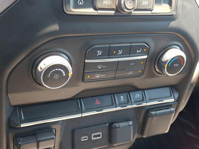 2022 Chevrolet Silverado 2500HD 4WD Crew Cab Long Bed WT
