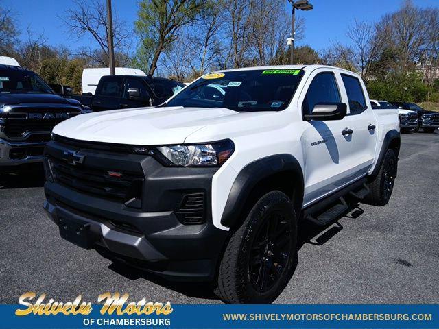2023 Chevrolet Colorado 4WD Crew Cab Short Box Trail Boss