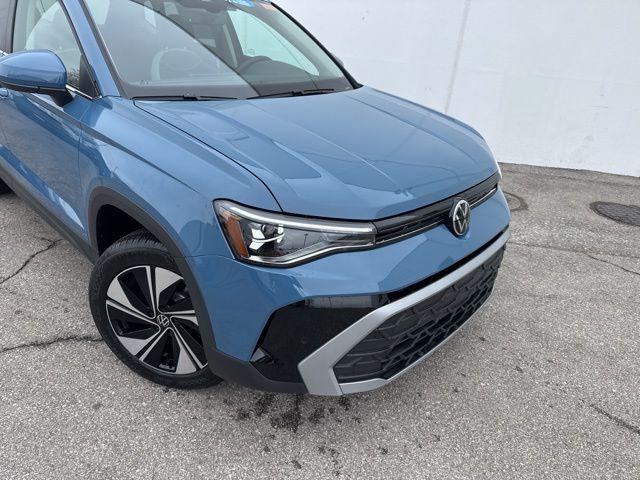 2026 Volkswagen Taos SE