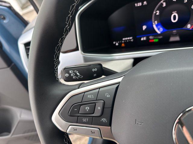 2026 Volkswagen Taos SE