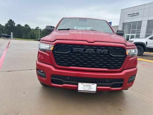 2026 Ram 1500 Express Crew Cab 4x2 5'7" Box