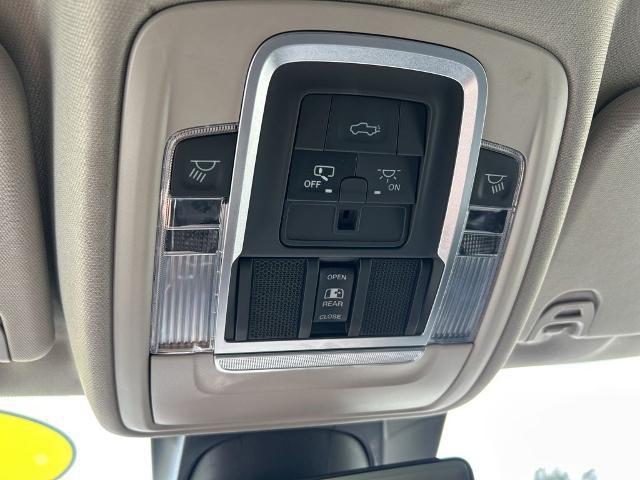 2022 Ram 1500 Laramie Crew Cab 4x2 5'7" Box