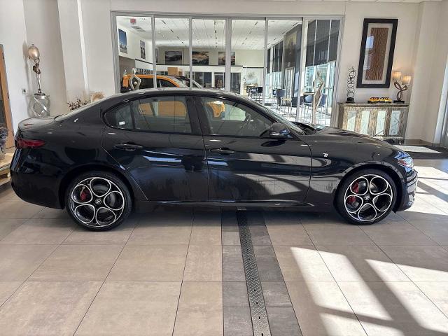 2022 Alfa Romeo Giulia Ti AWD