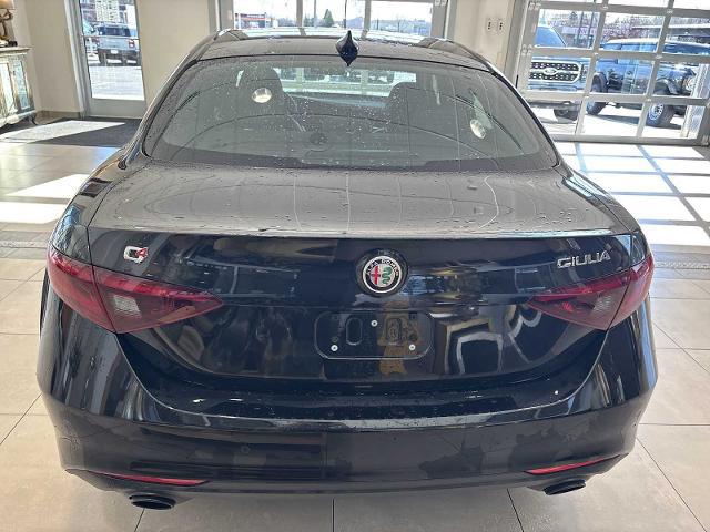 2022 Alfa Romeo Giulia Ti AWD